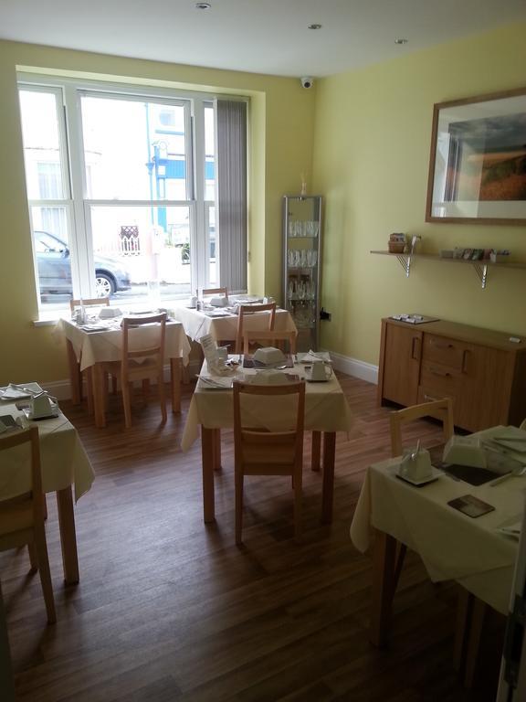 White Rose Guest House Tenby Εξωτερικό φωτογραφία